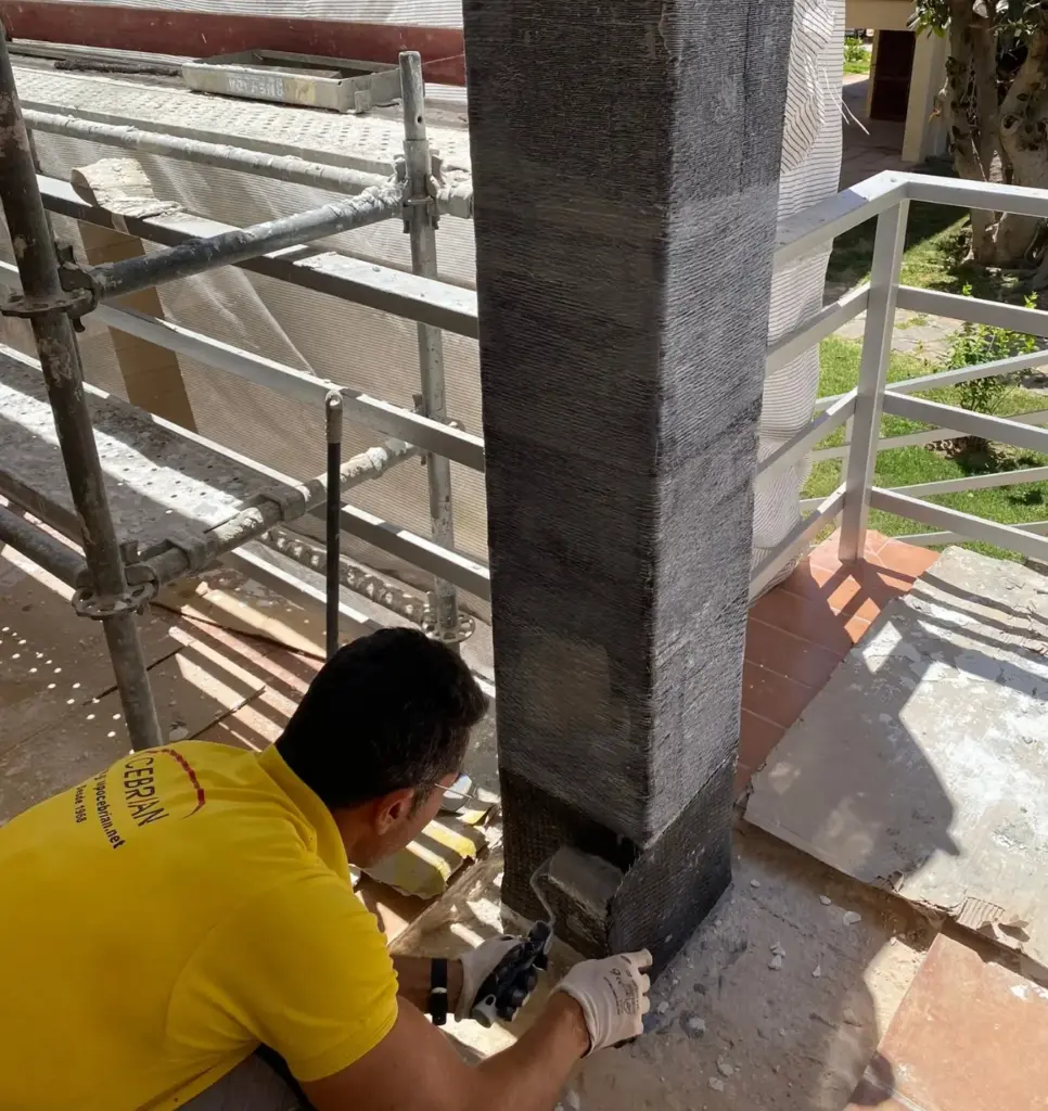 Pilar_Fibra_de_Carbono_Sikawrap